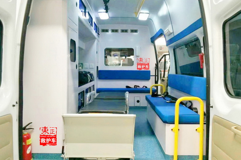 新世代长轴高顶救护车监护型医疗舱照片增强型